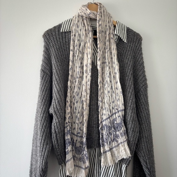 Lucky Brand Accessories - Lucky Brand Cream and Blue Patterned Scarf